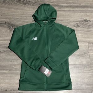 ✨ NWT New Balance Unisex Youth Travel Hoodie L